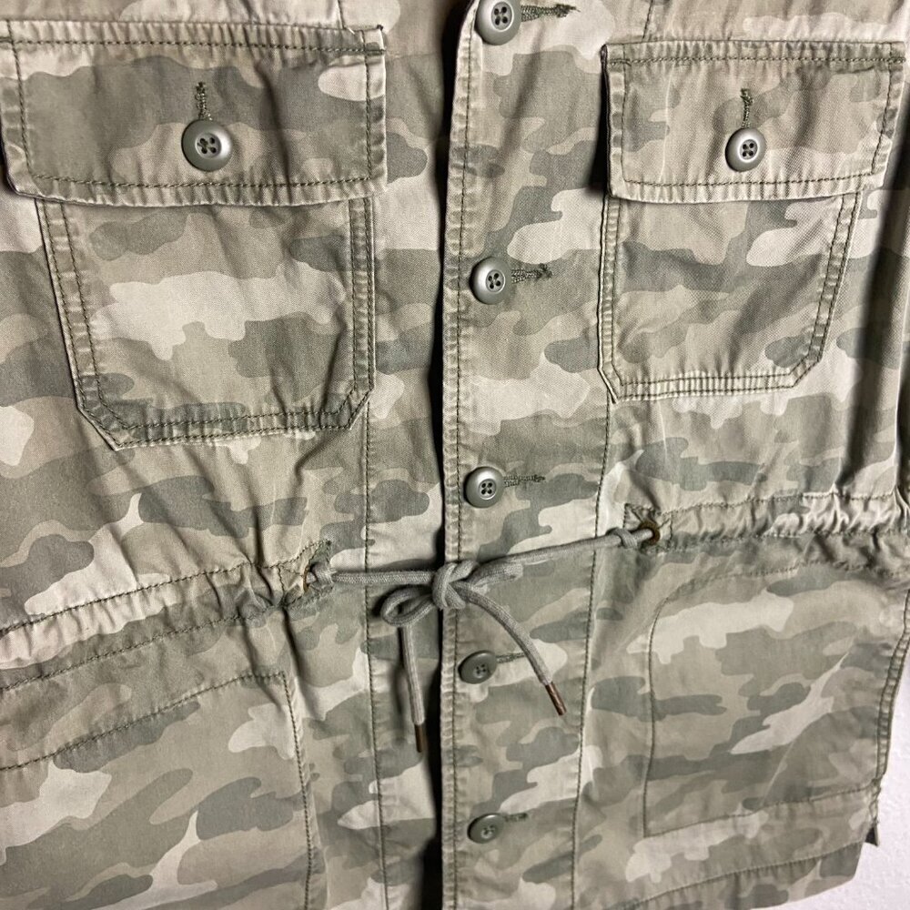 American Eagle Size M Camo Button Down Drawstring Waist Shacket Utility Y2K - Picture 5 of 6